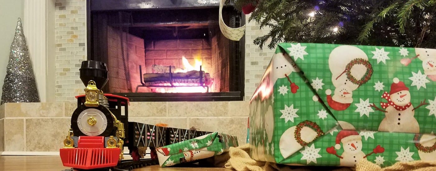 How to Enjoy a Warm Christmas Celebration at Home